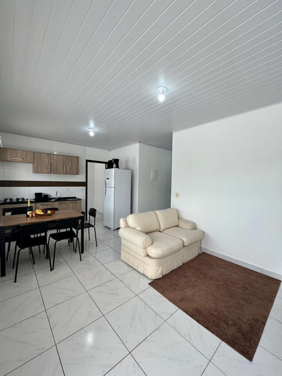 Apartamento Lirio Porto Belo Eksteriør bilde