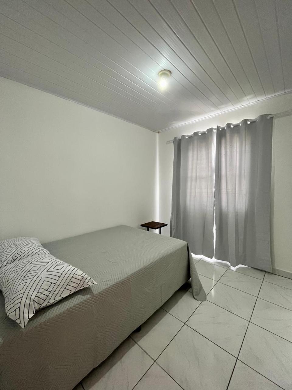 Apartamento Lirio Porto Belo Eksteriør bilde